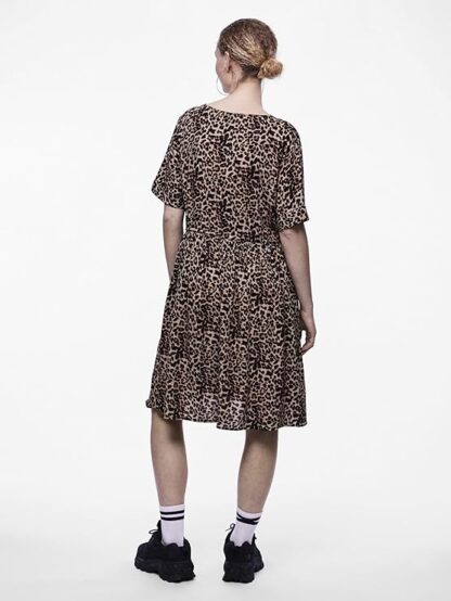 Pieces robe "Pcnya SS Dress BF BC" – Image 3