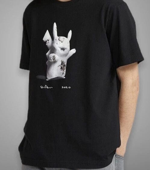 Uniqlo tee-shirt "Daniel Harsham - Pikachu"